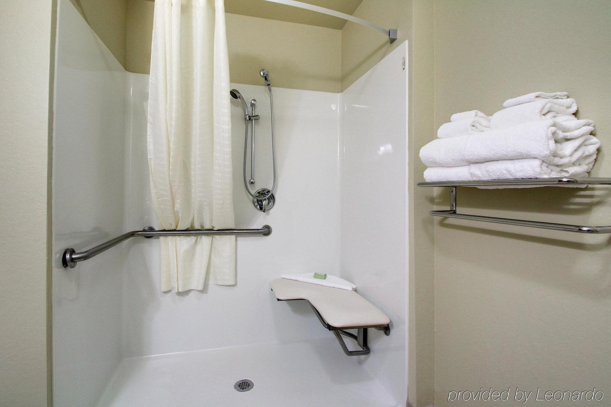 Cobblestone Inn & Suites - Schuyler Ngoại thất bức ảnh