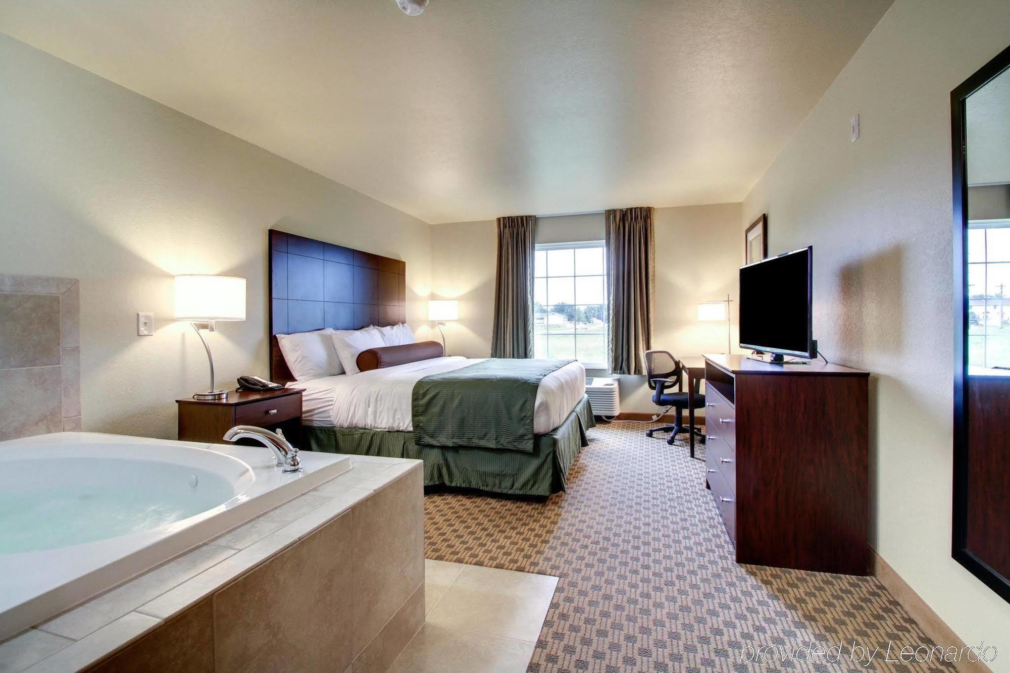 Cobblestone Inn & Suites - Schuyler Ngoại thất bức ảnh