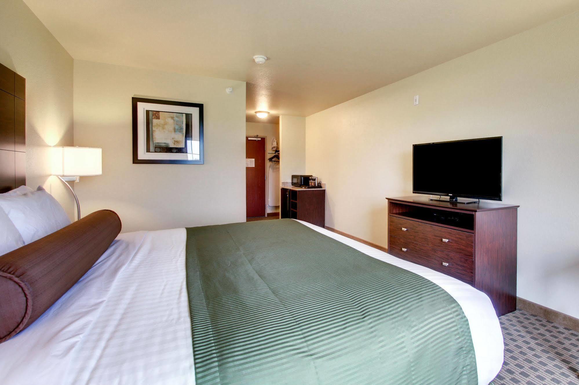 Cobblestone Inn & Suites - Schuyler Ngoại thất bức ảnh