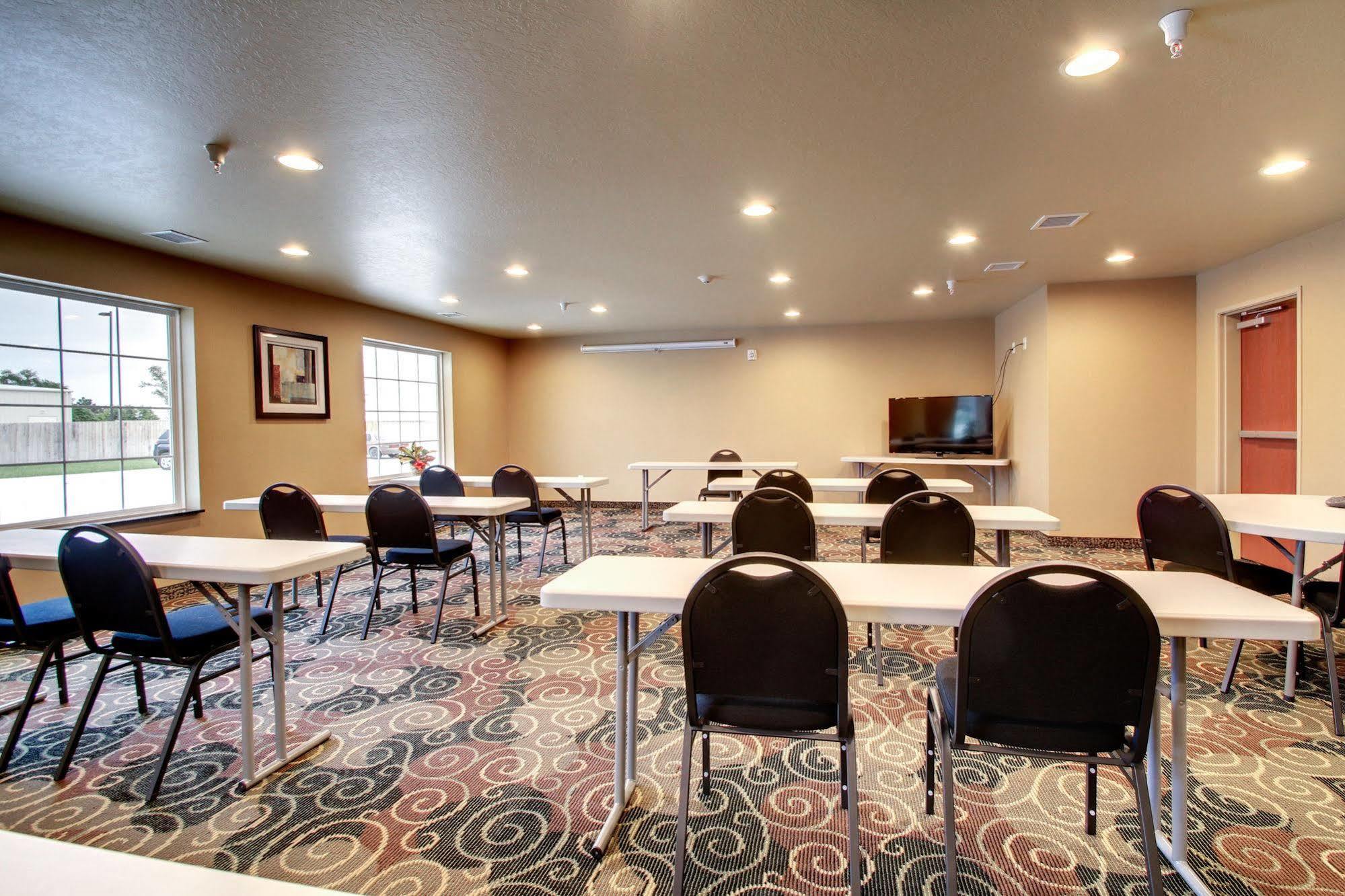 Cobblestone Inn & Suites - Schuyler Ngoại thất bức ảnh